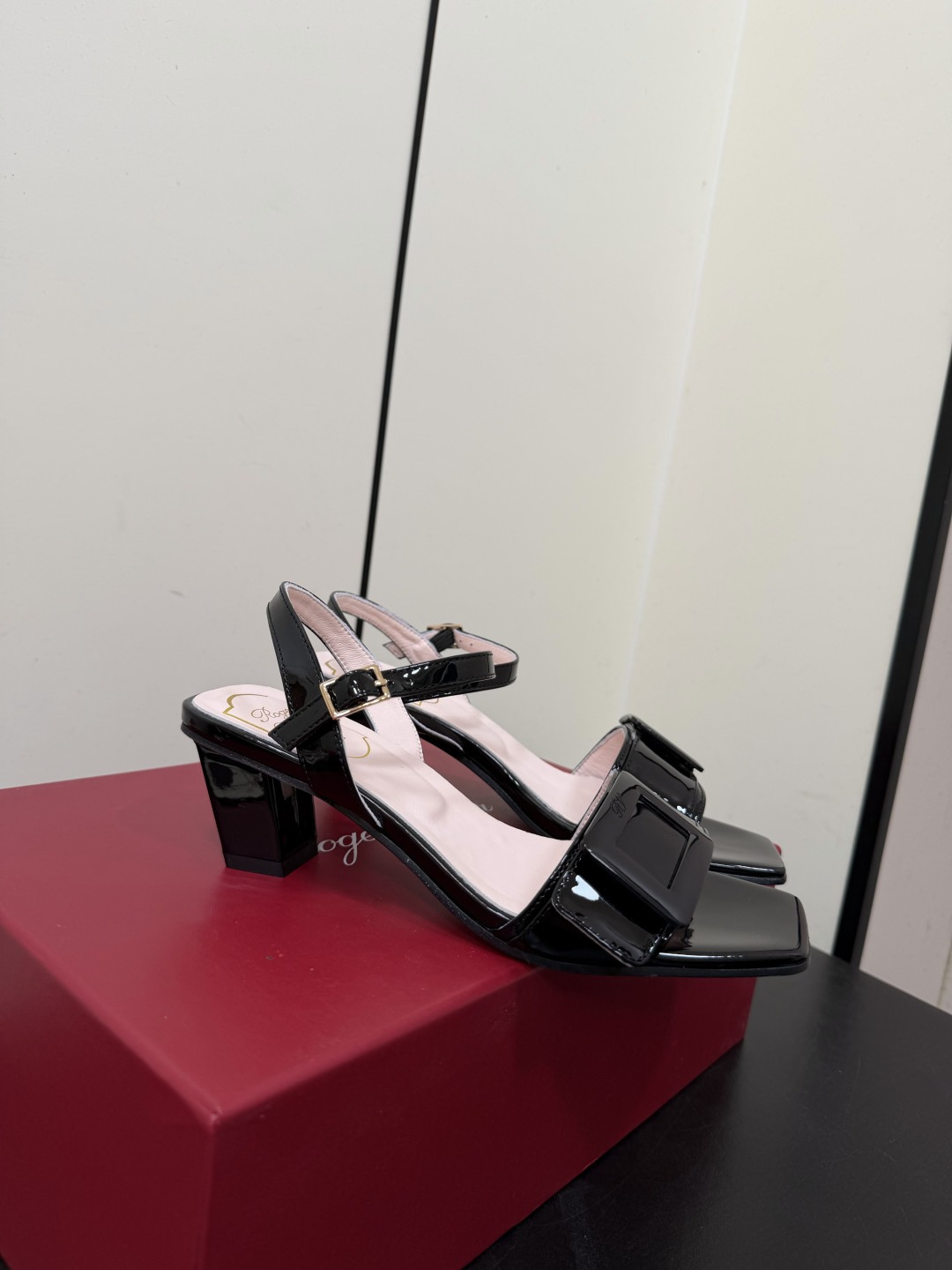 RV women's shoes Roger Vivier Rv — photo 4