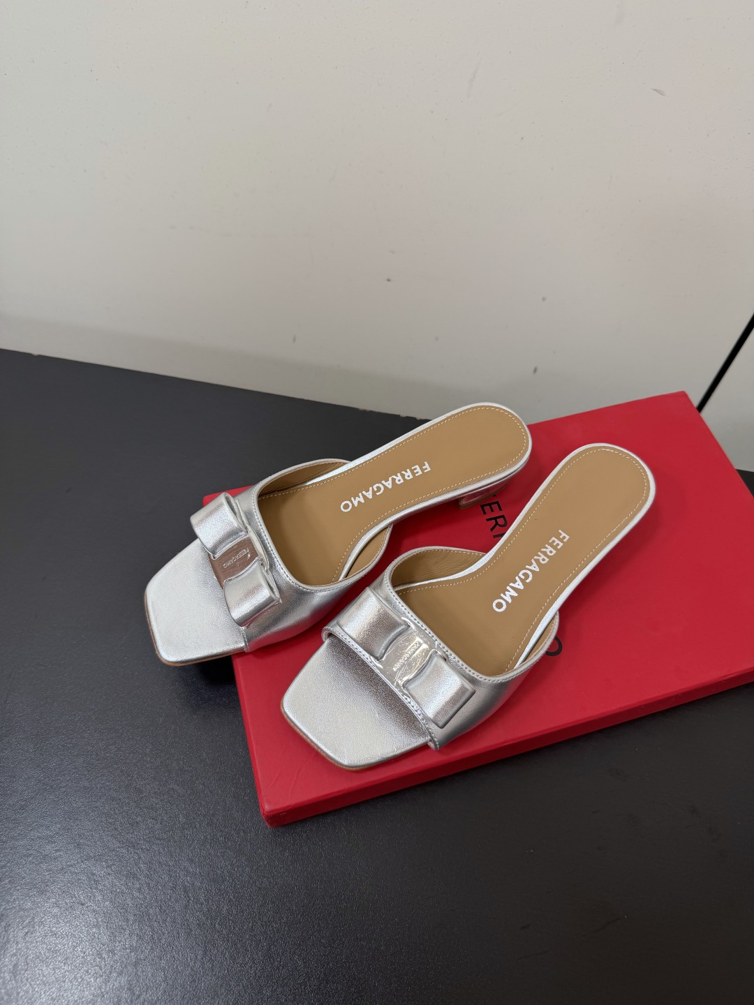 Ferragamo Slides
