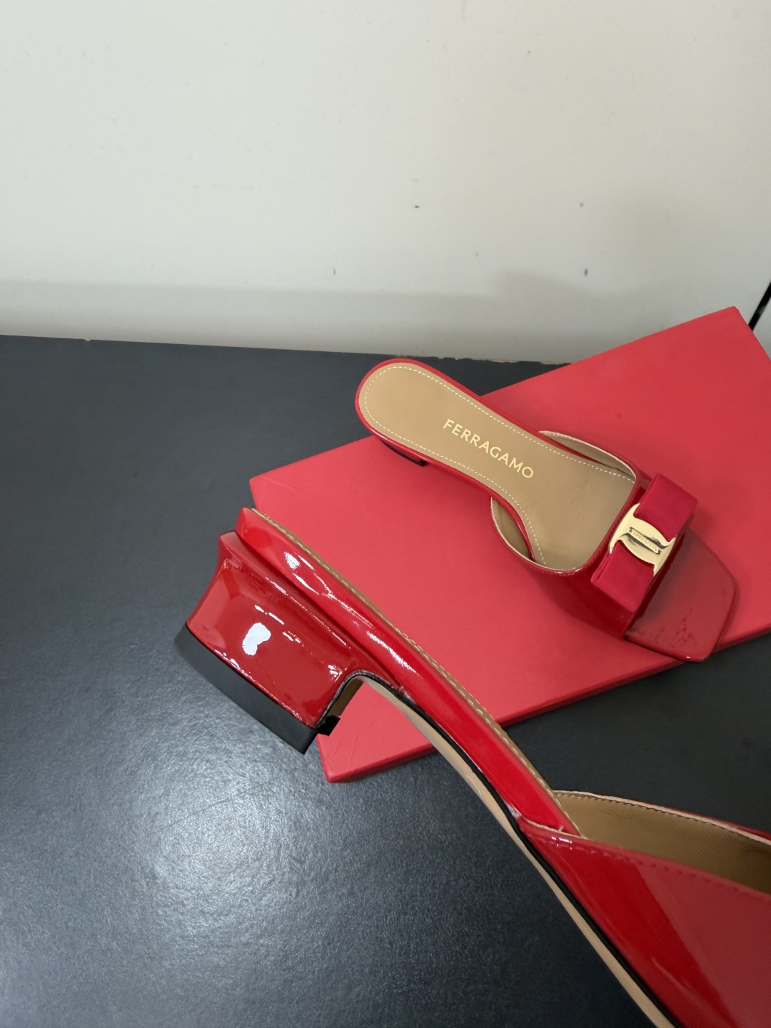 Ferragamo Slides