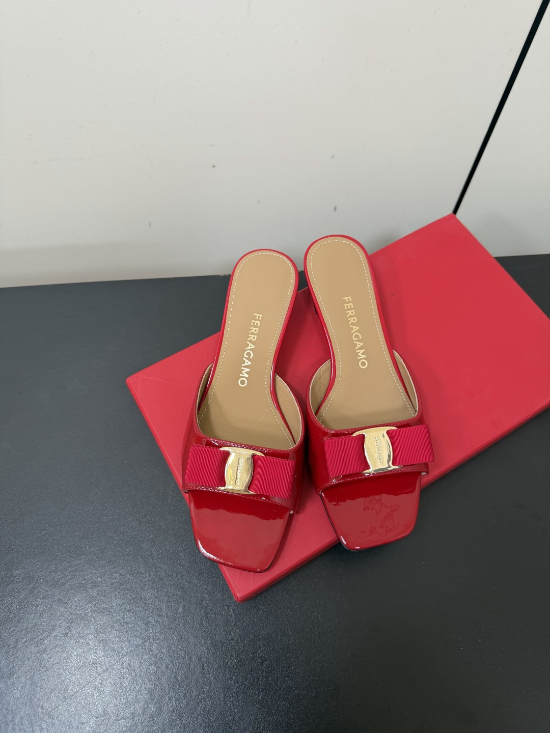 Ferragamo Slides