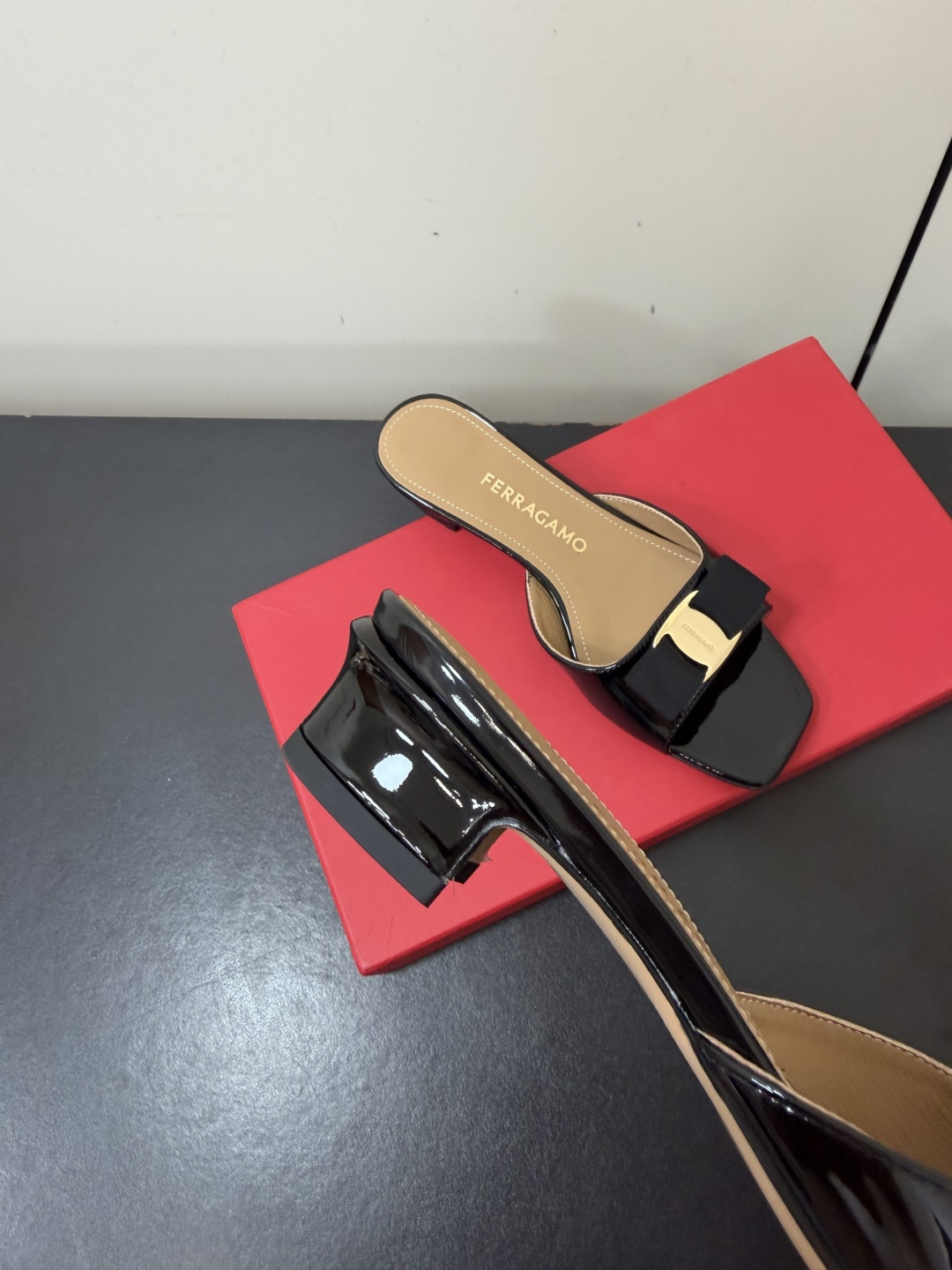 Ferragamo Slides