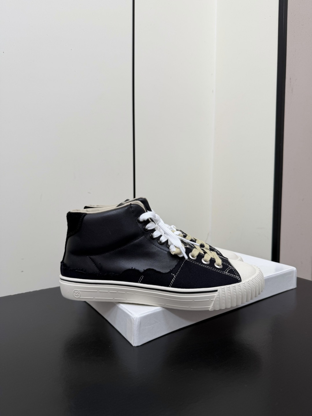 Designer Sneakers