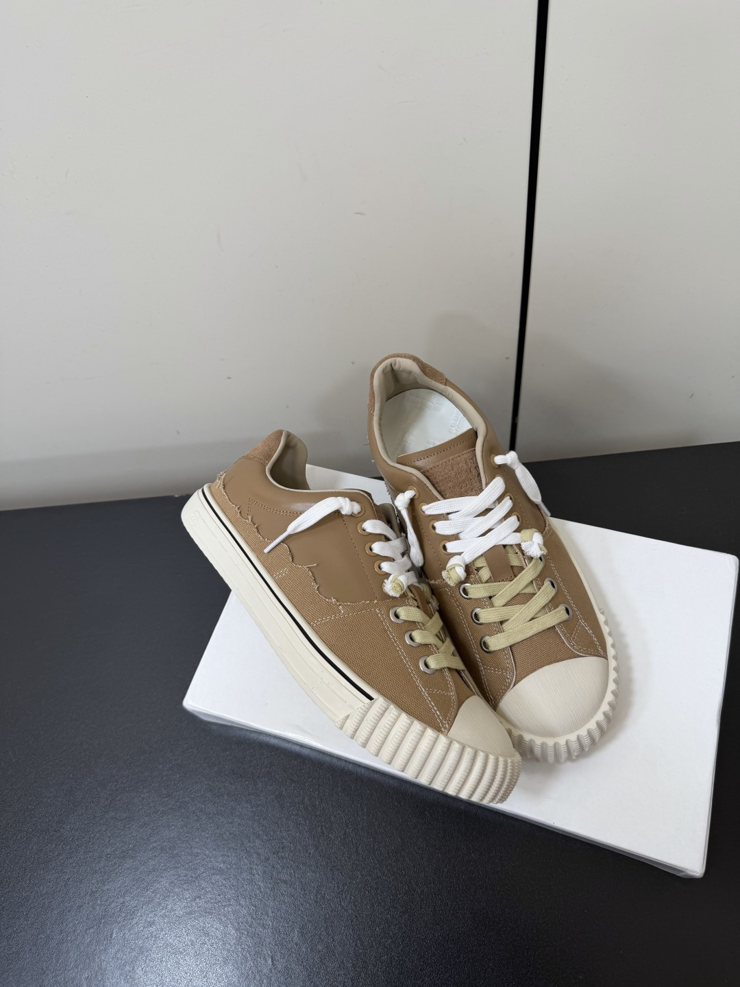 Designer Sneakers