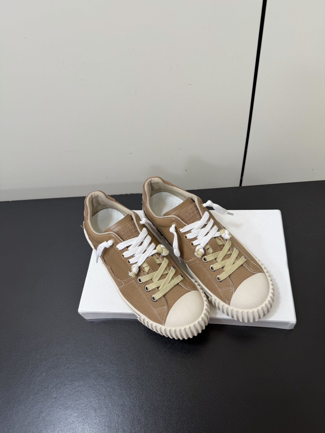Designer Sneakers