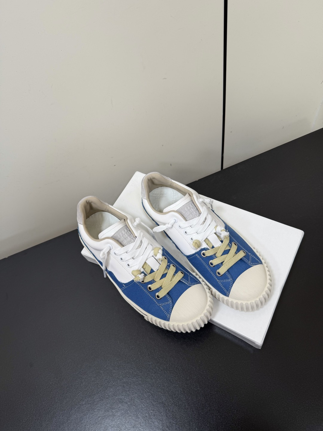 Designer Sneakers