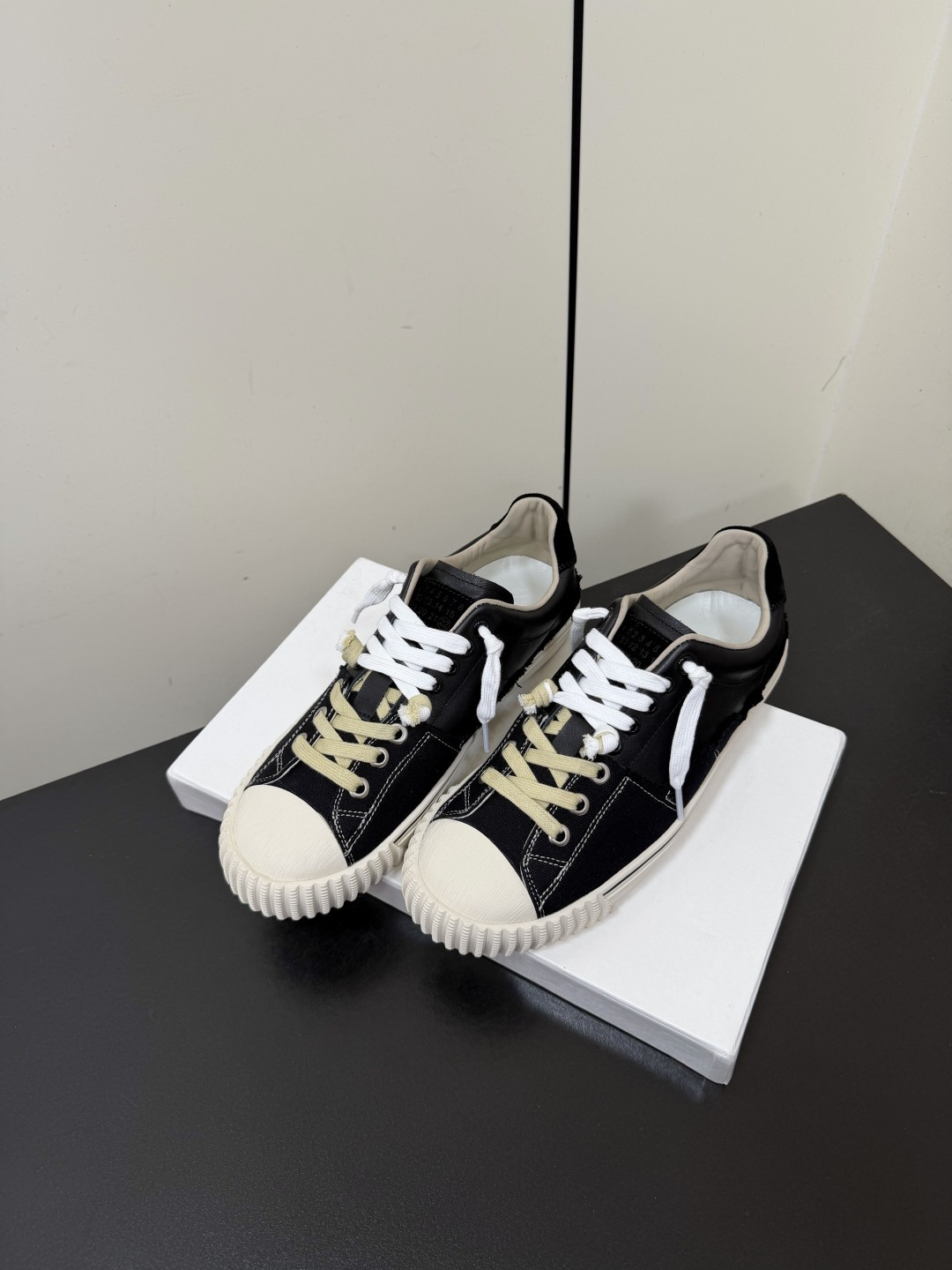 Designer Sneakers