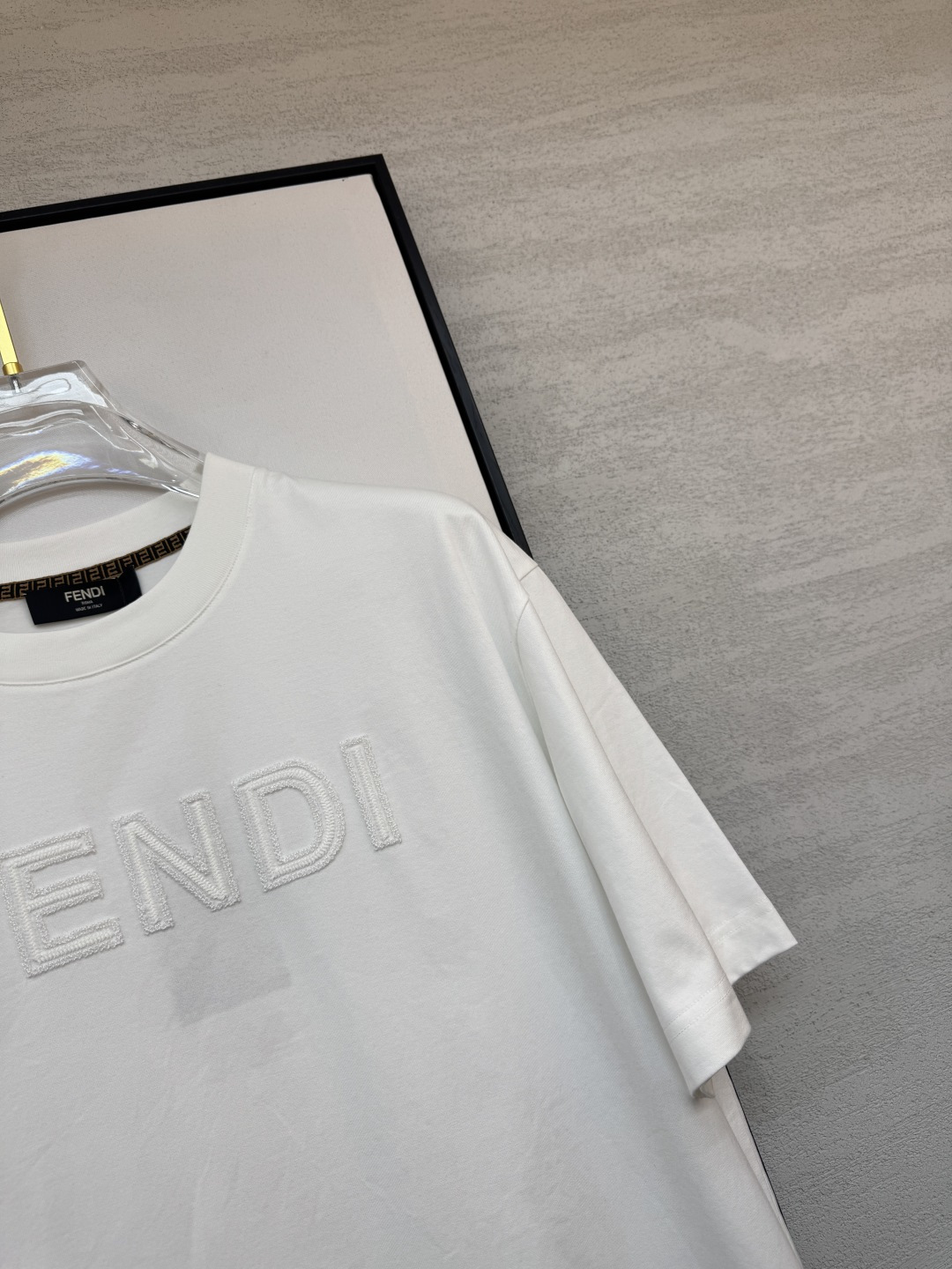 Fendi uomo 2026 Nuovo logo T — photo 4