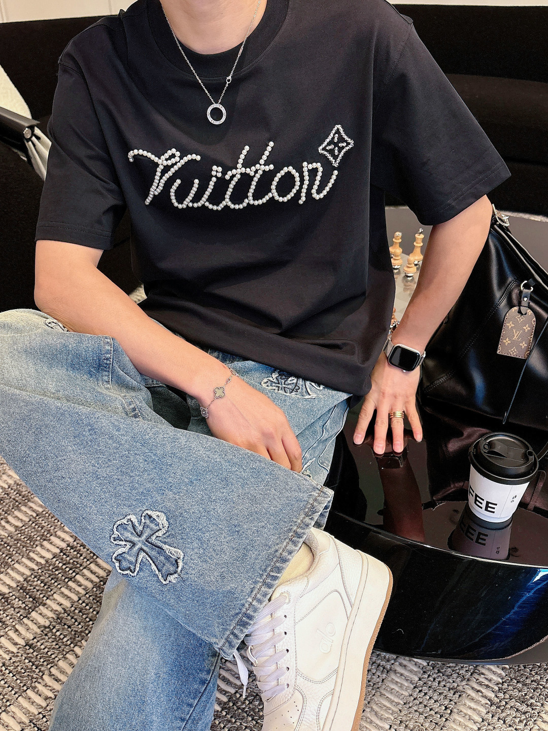 LV men LV 2026 Nyt T logo — photo 8