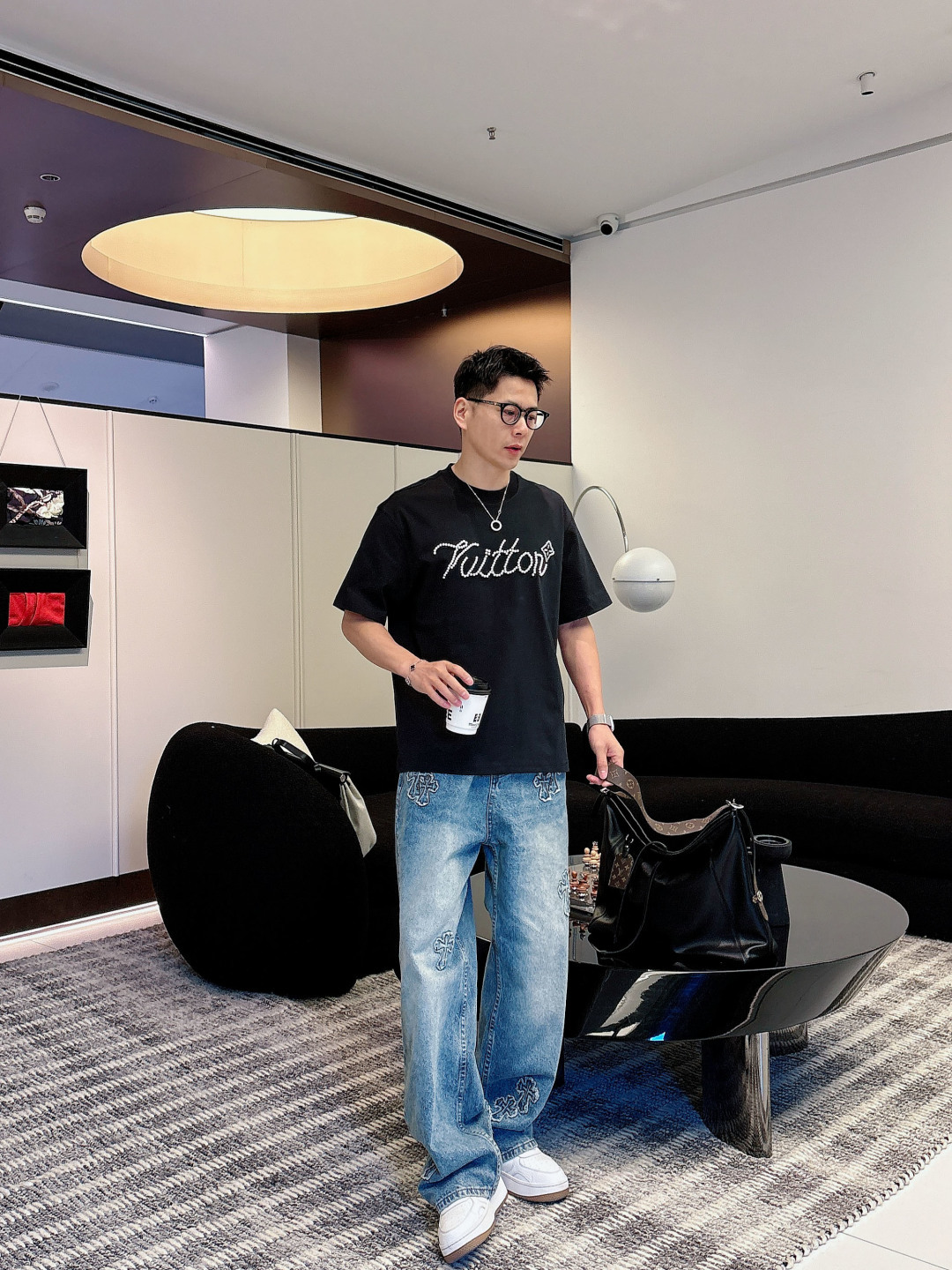 LV men LV 2026 Nyt T logo — photo 11