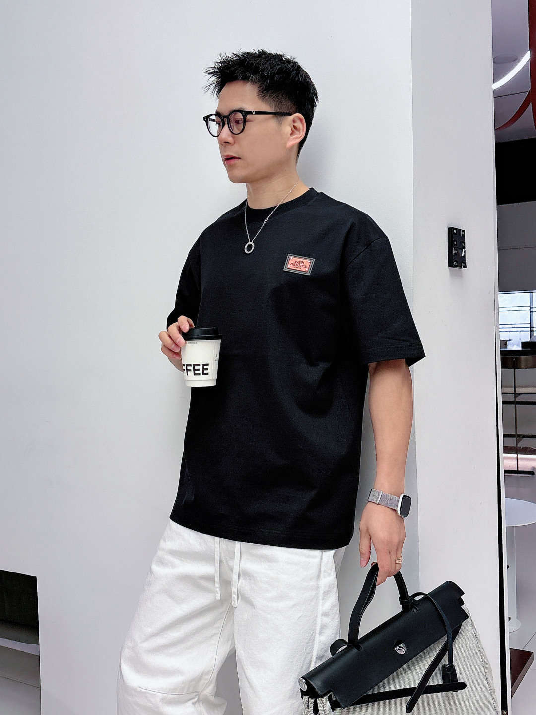 爱马仕#Hermes 2026春夏新款首发专柜最新款短袖圆领T恤 高端订制 设计前卫时尚！品牌logo重