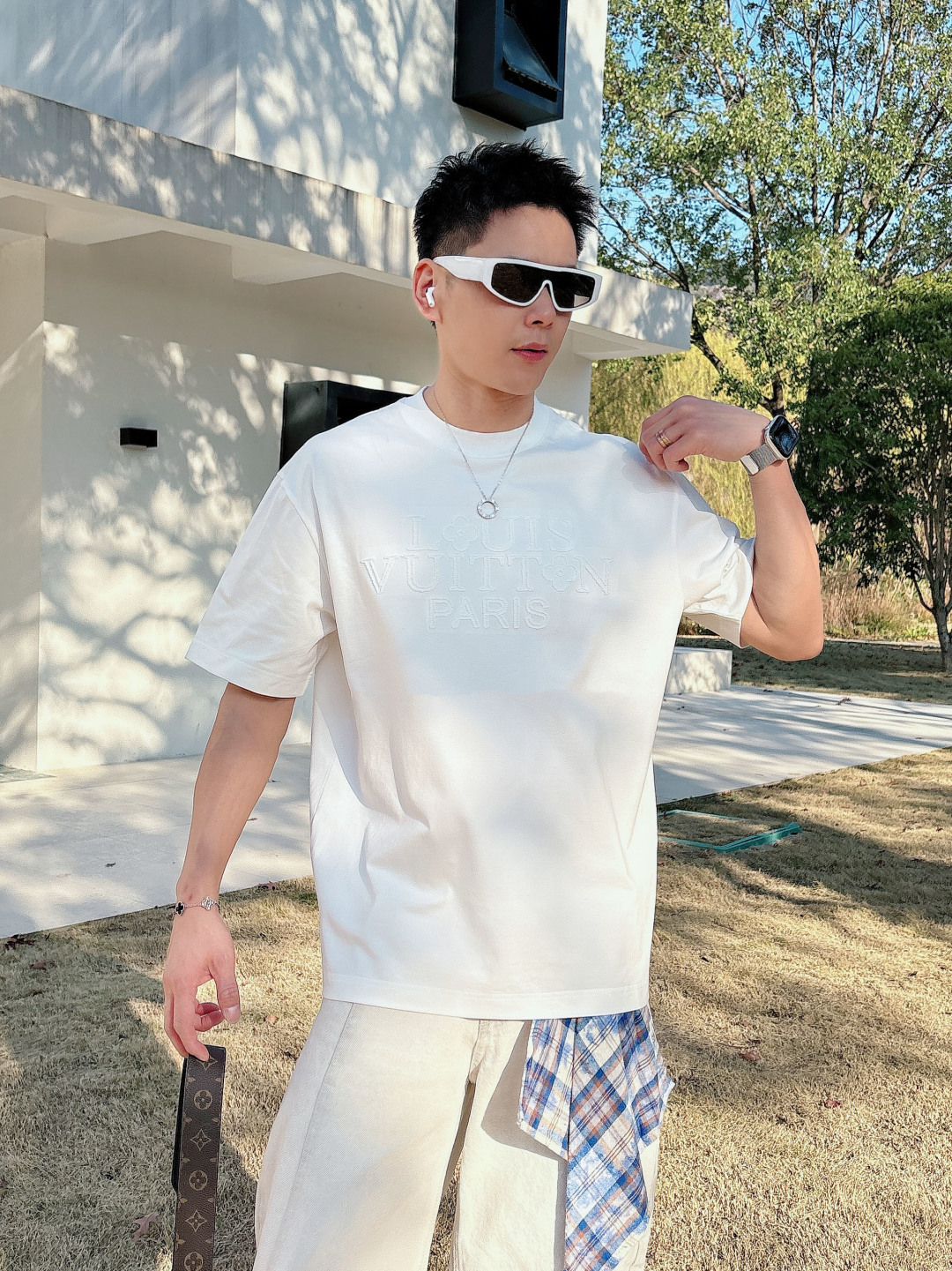 LV men LV 2026 New New T ！ logo . . . . . ！ ！ — photo 8