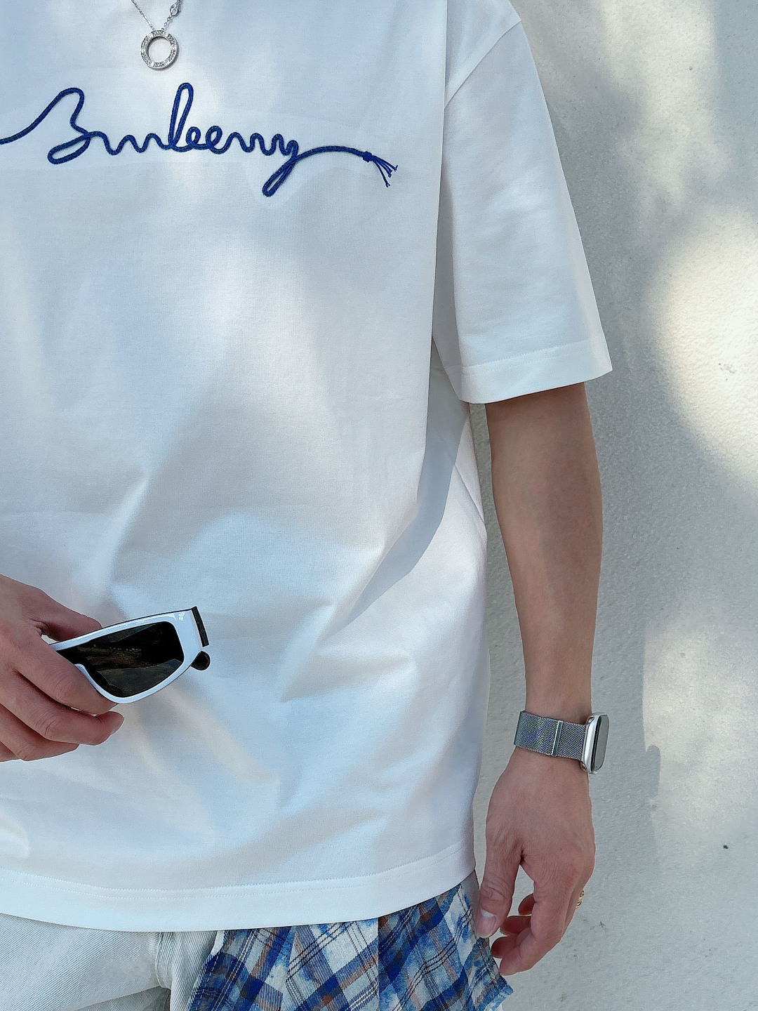 巴宝莉#BUR 2026春夏新款首发专柜最新款短袖圆领T恤 高端订制 设计前卫时尚！品牌logo重工艺设