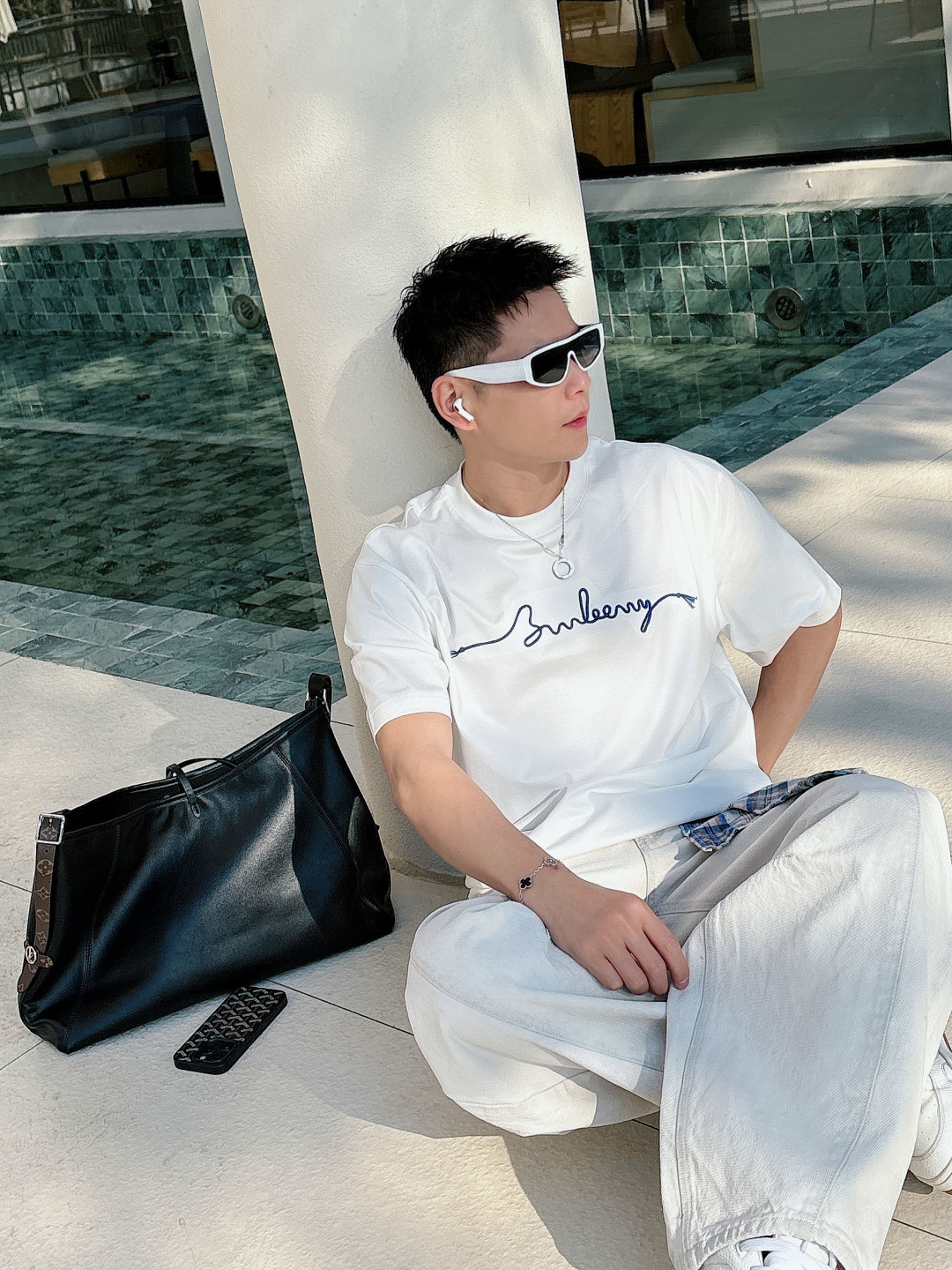 巴宝莉#BUR 2026春夏新款首发专柜最新款短袖圆领T恤 高端订制 设计前卫时尚！品牌logo重工艺设