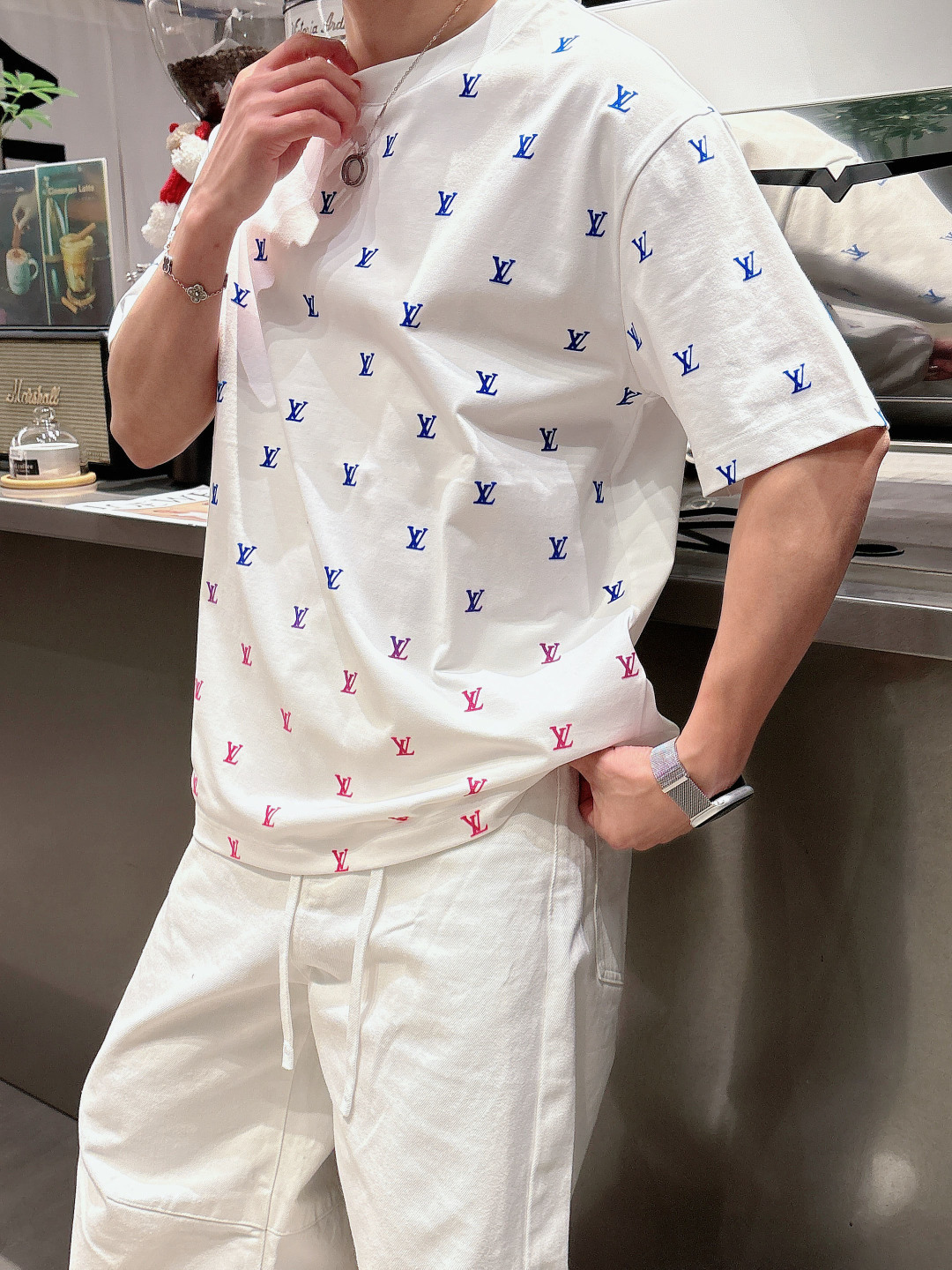 LV men LV 2026 New New T ！ logo . . . . . ！ ！ — photo 7