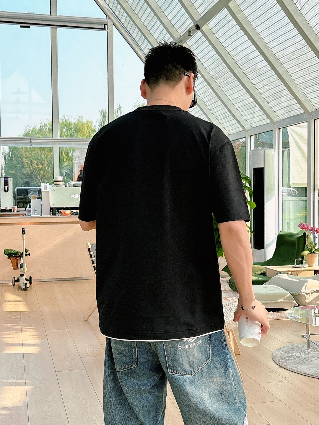 DG 2026春夏新款首发专柜最新款短袖圆领T恤 高端订制 设计前卫时尚！品牌logo重工艺设计 高端定