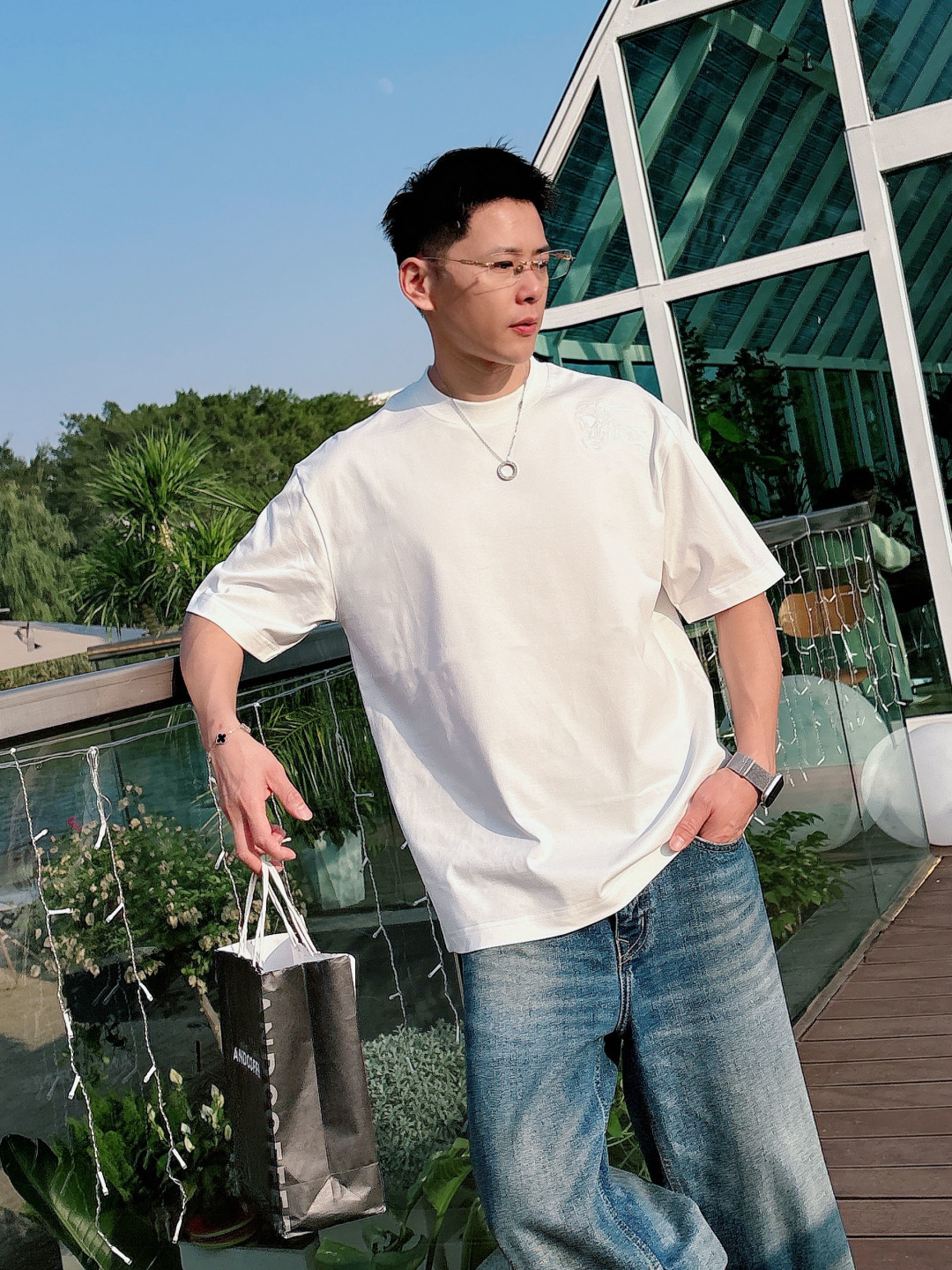 巴宝莉#BUR 2026春夏新款首发专柜最新款短袖圆领T恤 高端订制 设计前卫时尚！品牌logo重工艺设