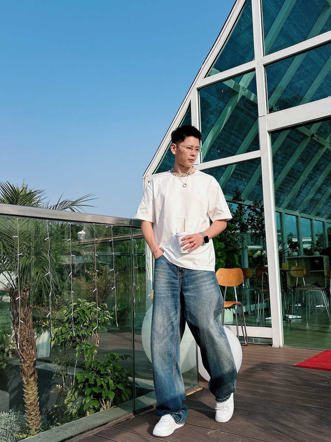 巴宝莉#BUR 2026春夏新款首发专柜最新款短袖圆领T恤 高端订制 设计前卫时尚！品牌logo重工艺设