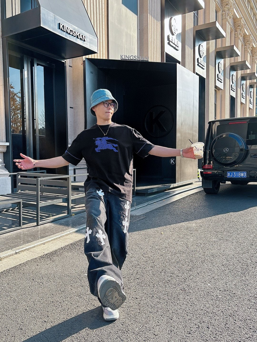 巴宝莉#Bur 2026春夏新款首发专柜最新款短袖圆领T恤 高端订制 设计前卫时尚！品牌logo重工艺设