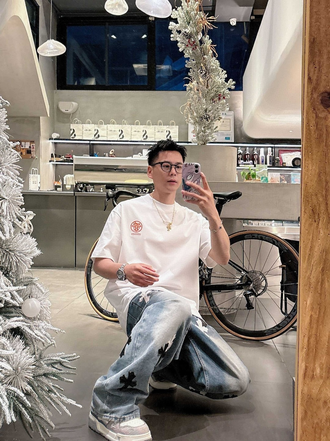 爱马仕#Hermes 2026春夏新款首发专柜最新款短袖圆领T恤 高端订制 设计前卫时尚！品牌logo重