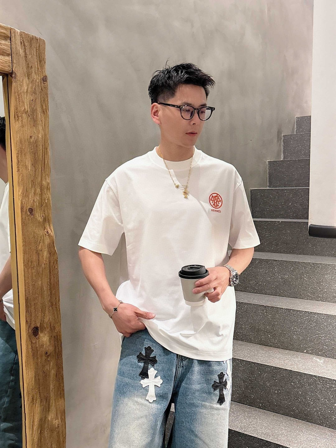 爱马仕#Hermes 2026春夏新款首发专柜最新款短袖圆领T恤 高端订制 设计前卫时尚！品牌logo重