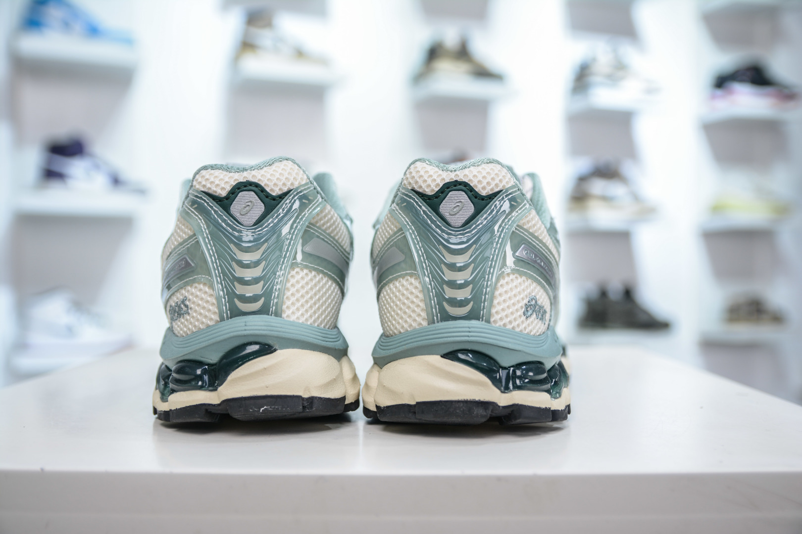 200  kith x Asics Gel-Kayano 12.1 亚瑟士联名百搭休闲运动慢跑鞋   1203A675-100