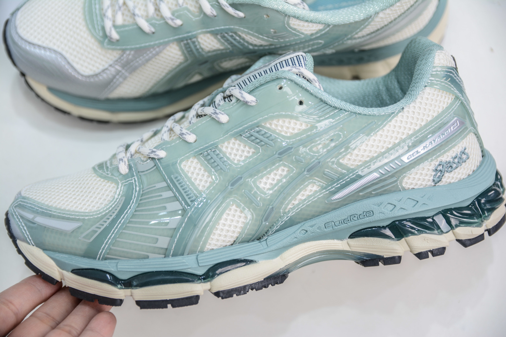 200  kith x Asics Gel-Kayano 12.1 亚瑟士联名百搭休闲运动慢跑鞋   1203A675-100