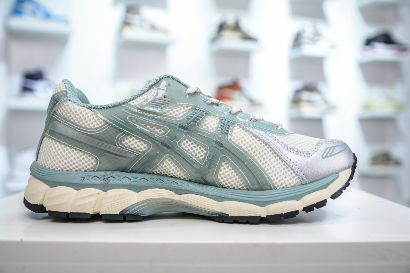 200  kith x Asics Gel-Kayano 12.1 亚瑟士联名百搭休闲运动慢跑鞋   1203A675-100