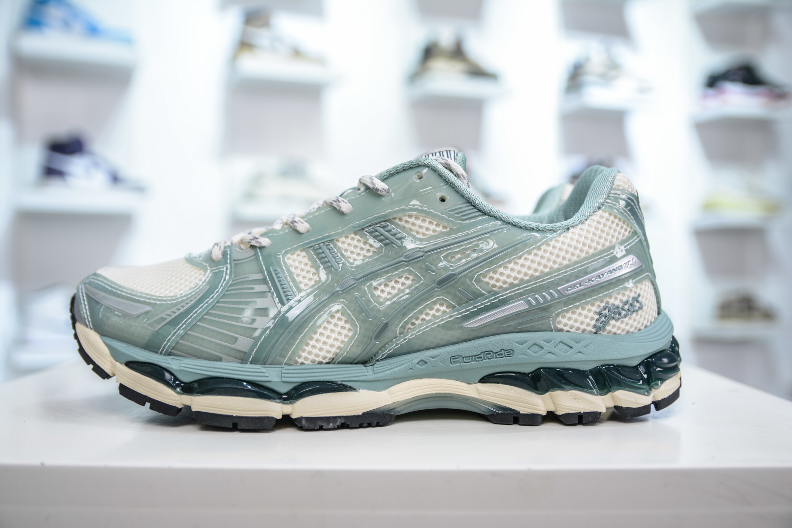 200  kith x Asics Gel-Kayano 12.1 亚瑟士联名百搭休闲运动慢跑鞋   1203A675-100