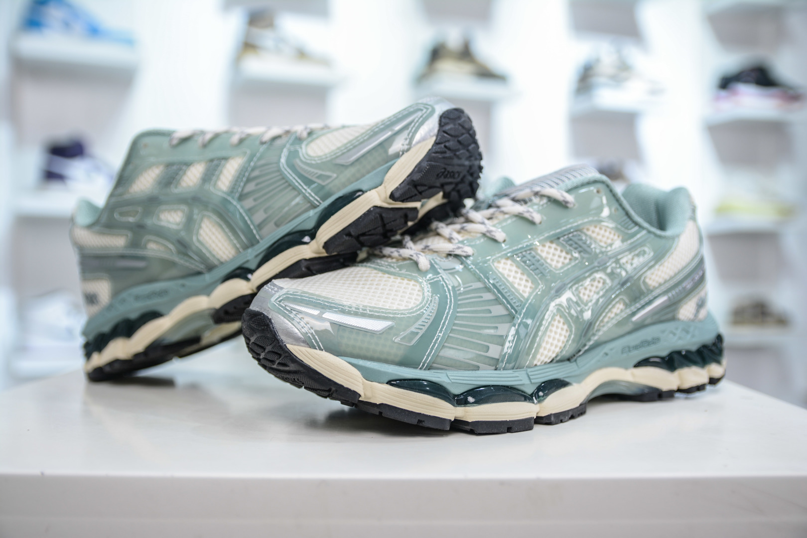 200  kith x Asics Gel-Kayano 12.1 亚瑟士联名百搭休闲运动慢跑鞋   1203A675-100