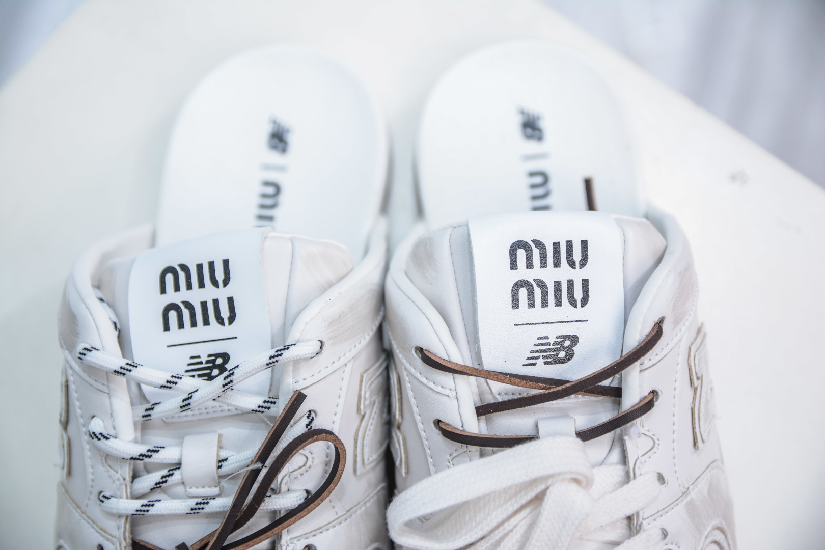 220  MiuMiu x New Balance 530系列 意大利奢侈品牌/缪缪联名款