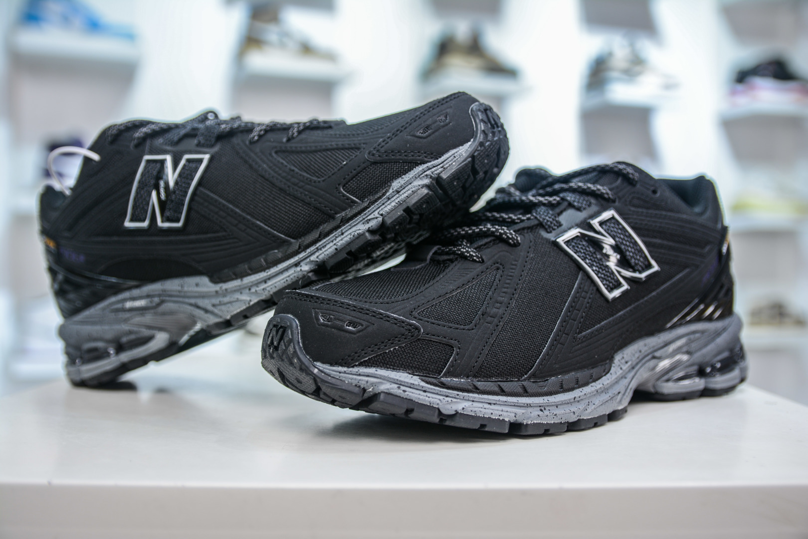 210  T版纯原 New Balance M1906R系列 复古老爹防滑耐磨低帮跑步鞋  M1906ROC