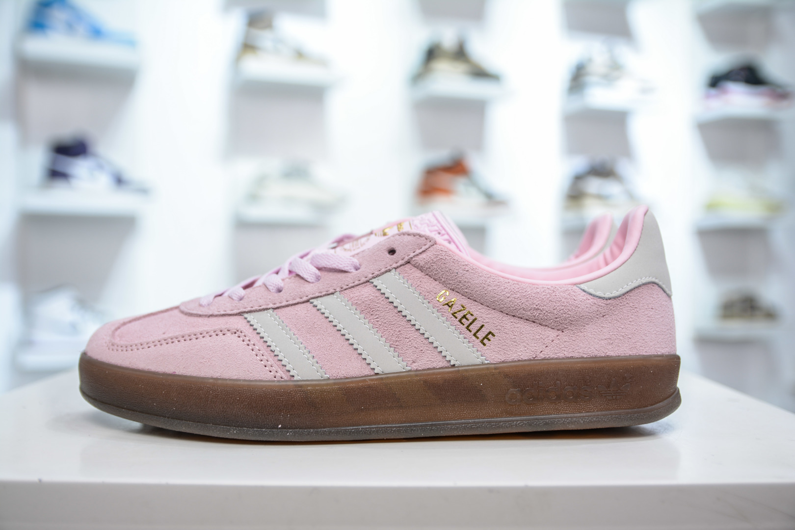 150 优势主推好价 AD Gazelle Indoor Trainers 羚羊内训系列低帮复古百搭休闲运动德训风板鞋    JI2716
