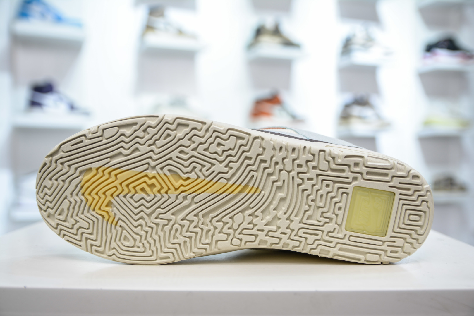 190  Nike SB Day One   HQ3475-121