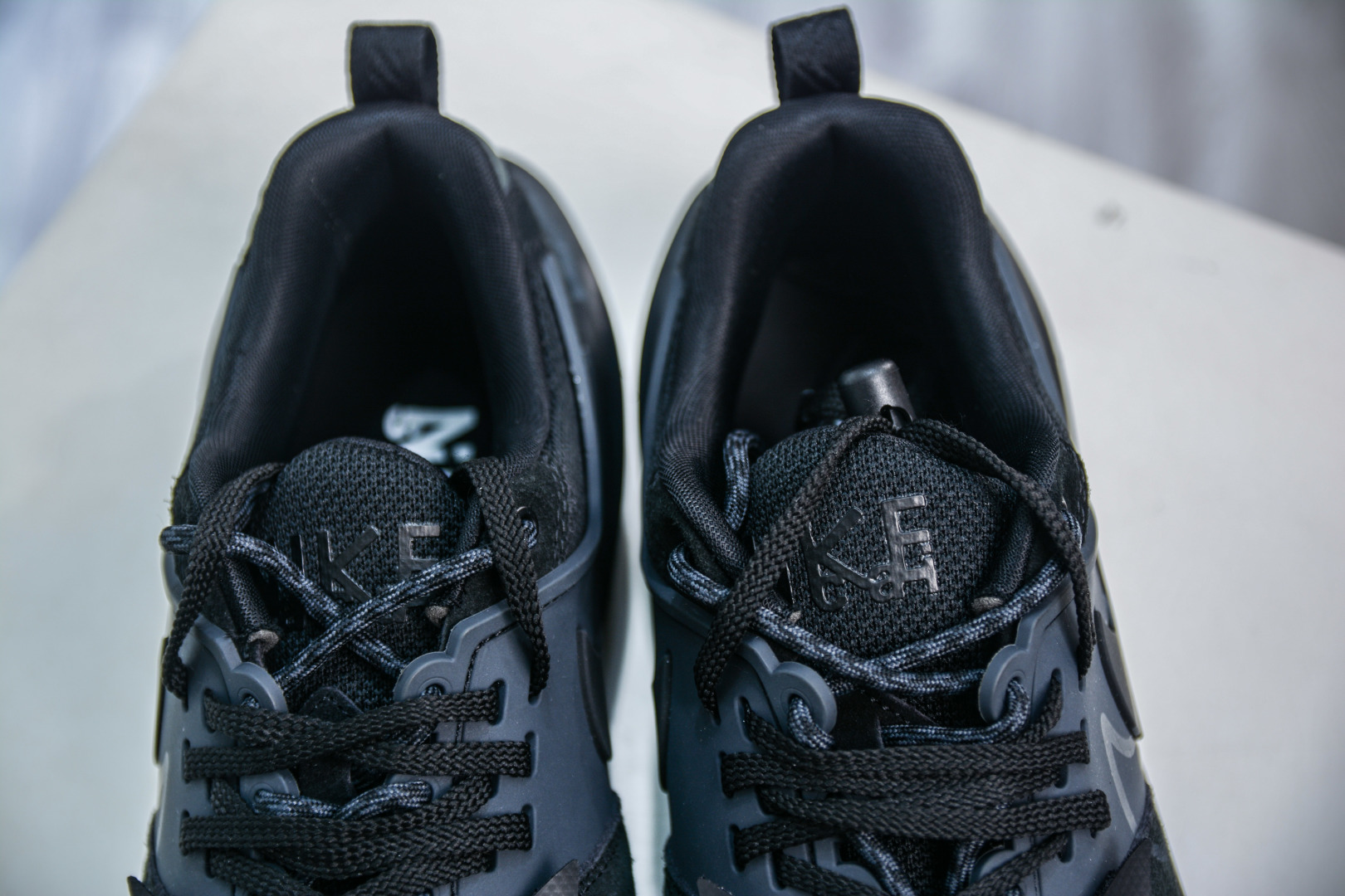 290  Sacai x Nike Zegamadome SP 联名款 机能风休闲运动鞋    HQ8618-001