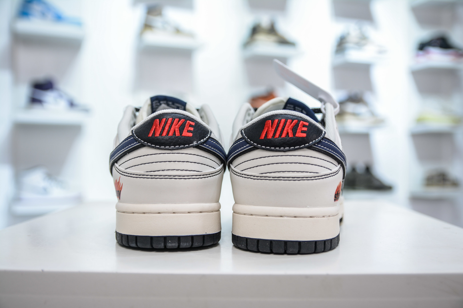 280   Nike SB Dunk Low x Stussy 斯图西联名-米蓝火焰  ZH2598-226