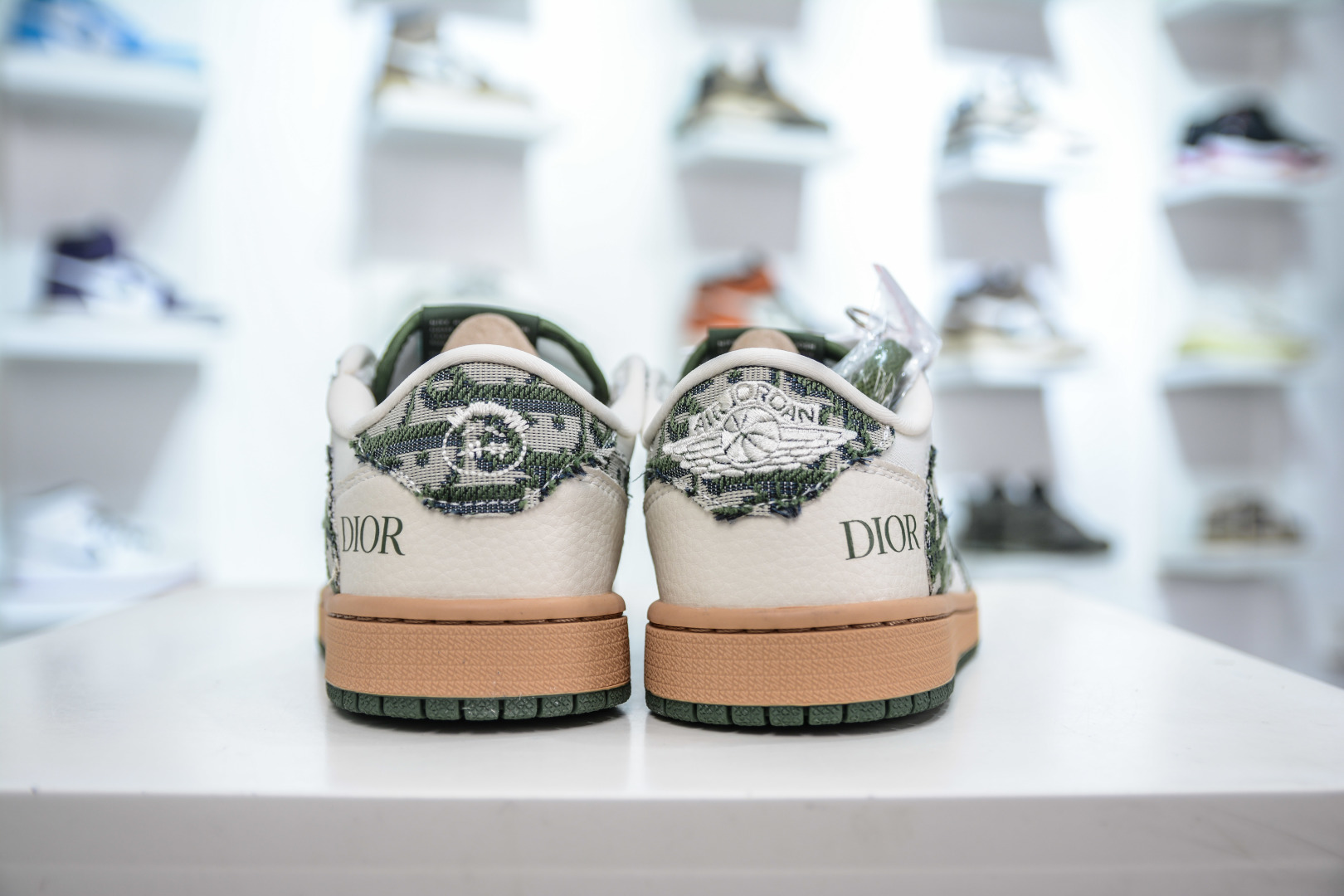 270   TS x Air Jordan x DIOR AJ1 Low 倒钩低帮联名迪奥-米绿针织   XS2024-010