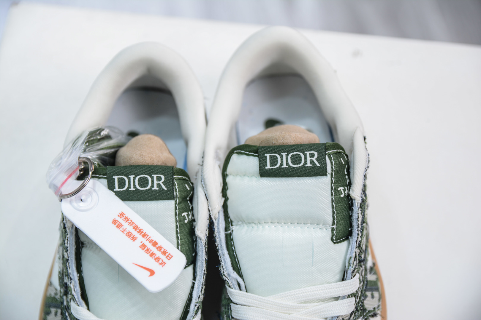 270   TS x Air Jordan x DIOR AJ1 Low 倒钩低帮联名迪奥-米绿针织   XS2024-010