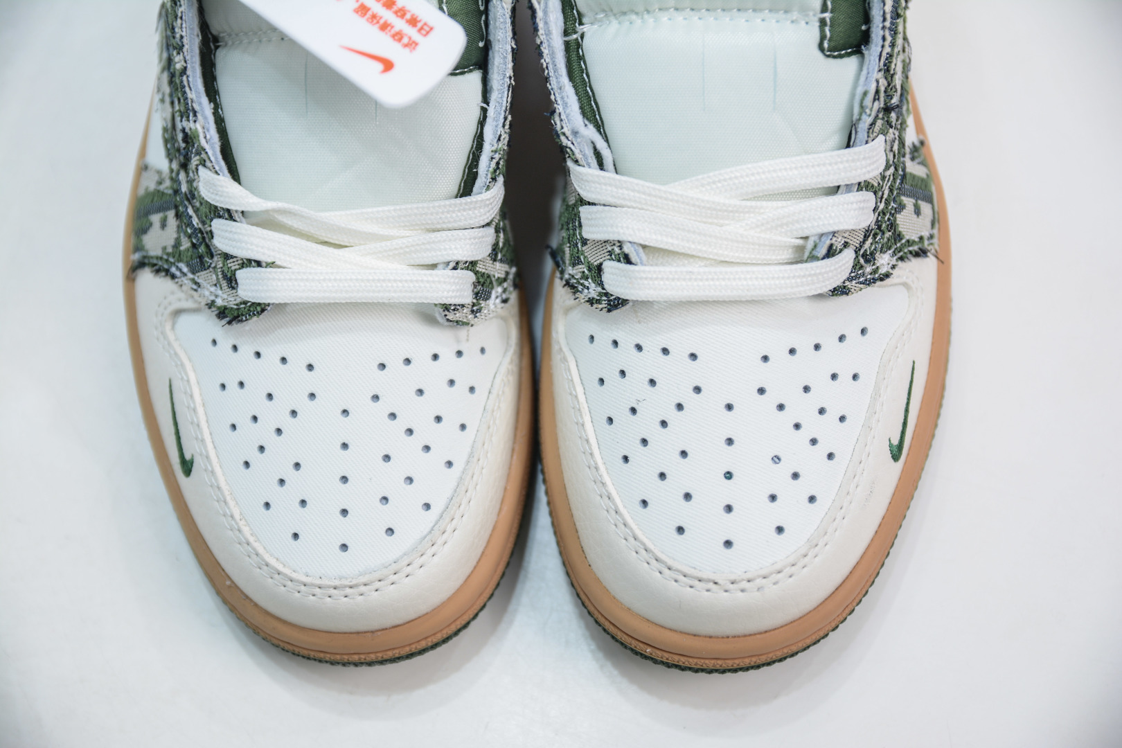 270   TS x Air Jordan x DIOR AJ1 Low 倒钩低帮联名迪奥-米绿针织   XS2024-010