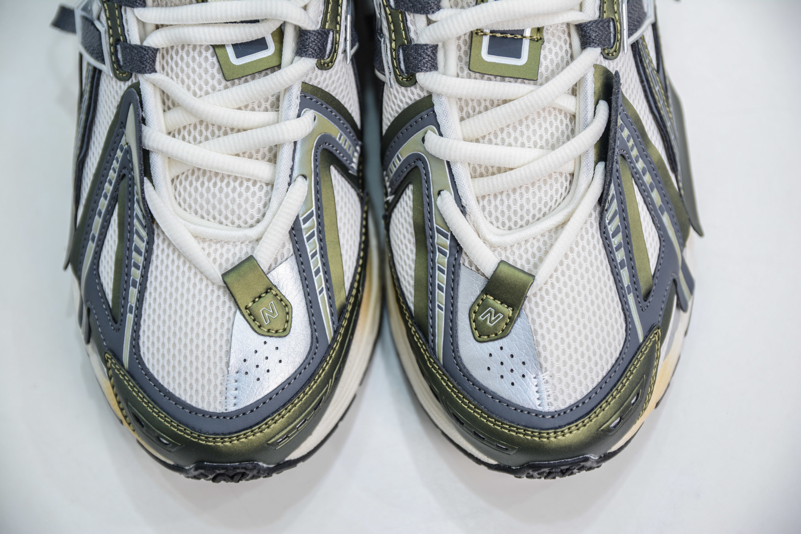210  T版纯原 New Balance M1906R系列 复古老爹防滑耐磨低帮 跑步鞋   M1906ANA