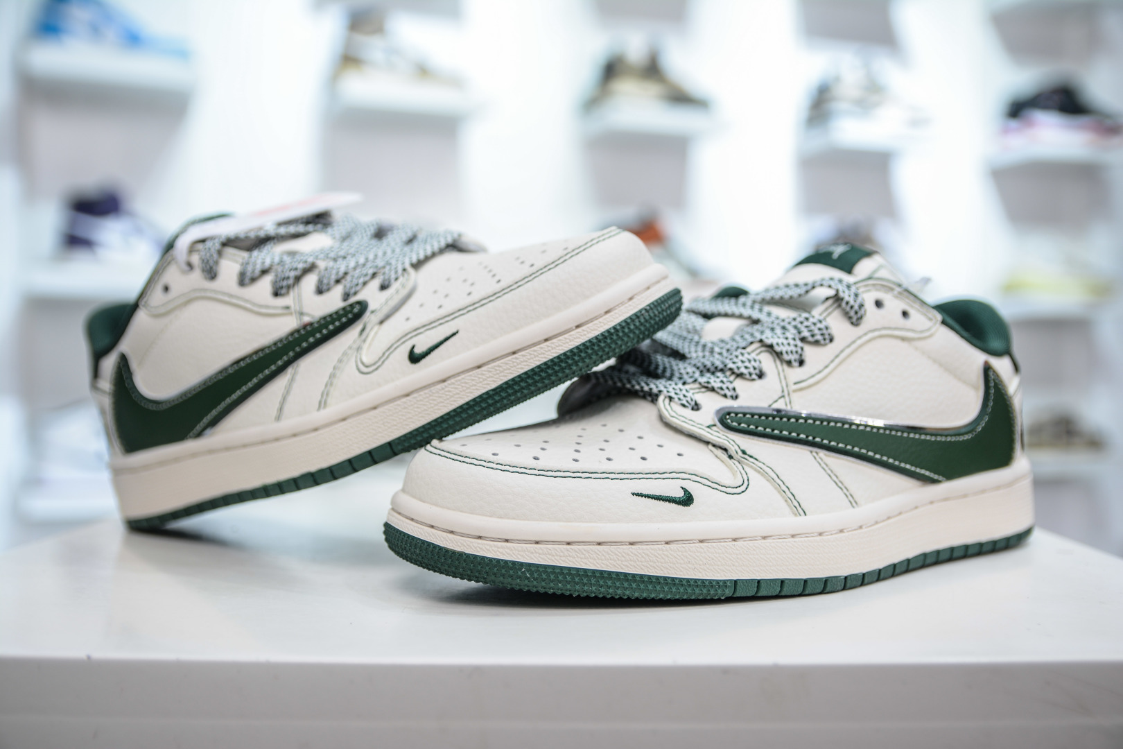270  TS x Air Jordan 1 Retro Low x Stussy  斯图西联名-白绿 ZH2598-243