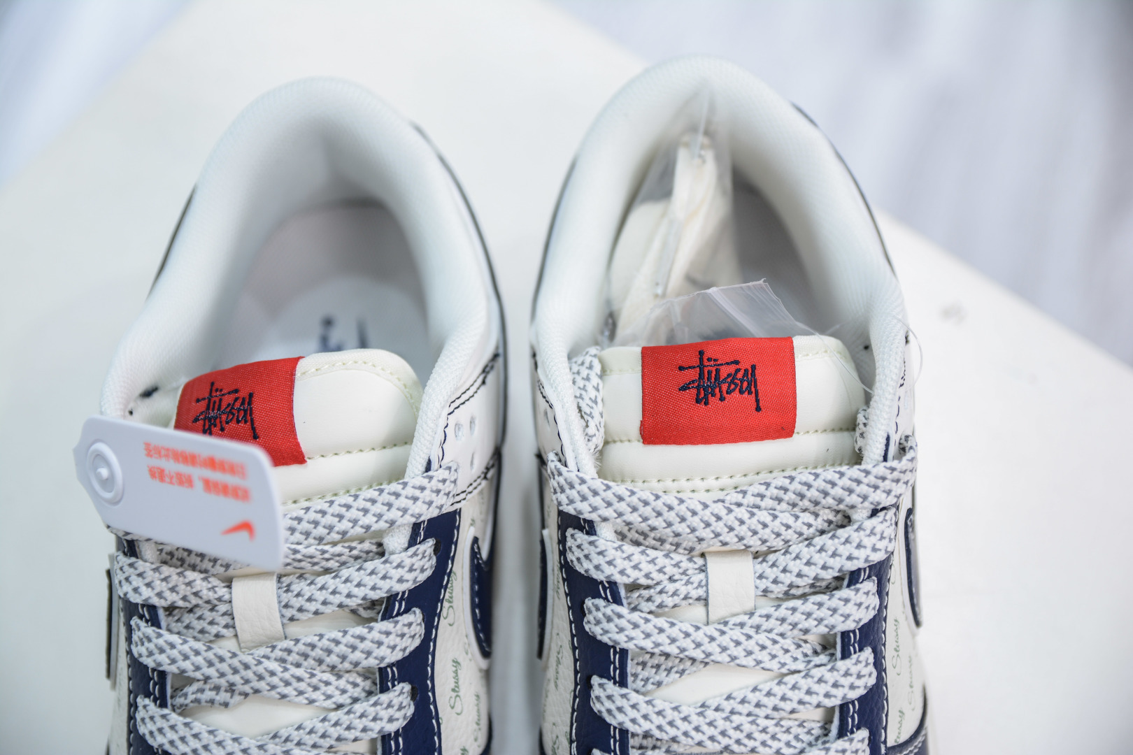 280  Nike SB Dunk Low x Stussy 斯图西联名-白蓝生胶  XS6089-529