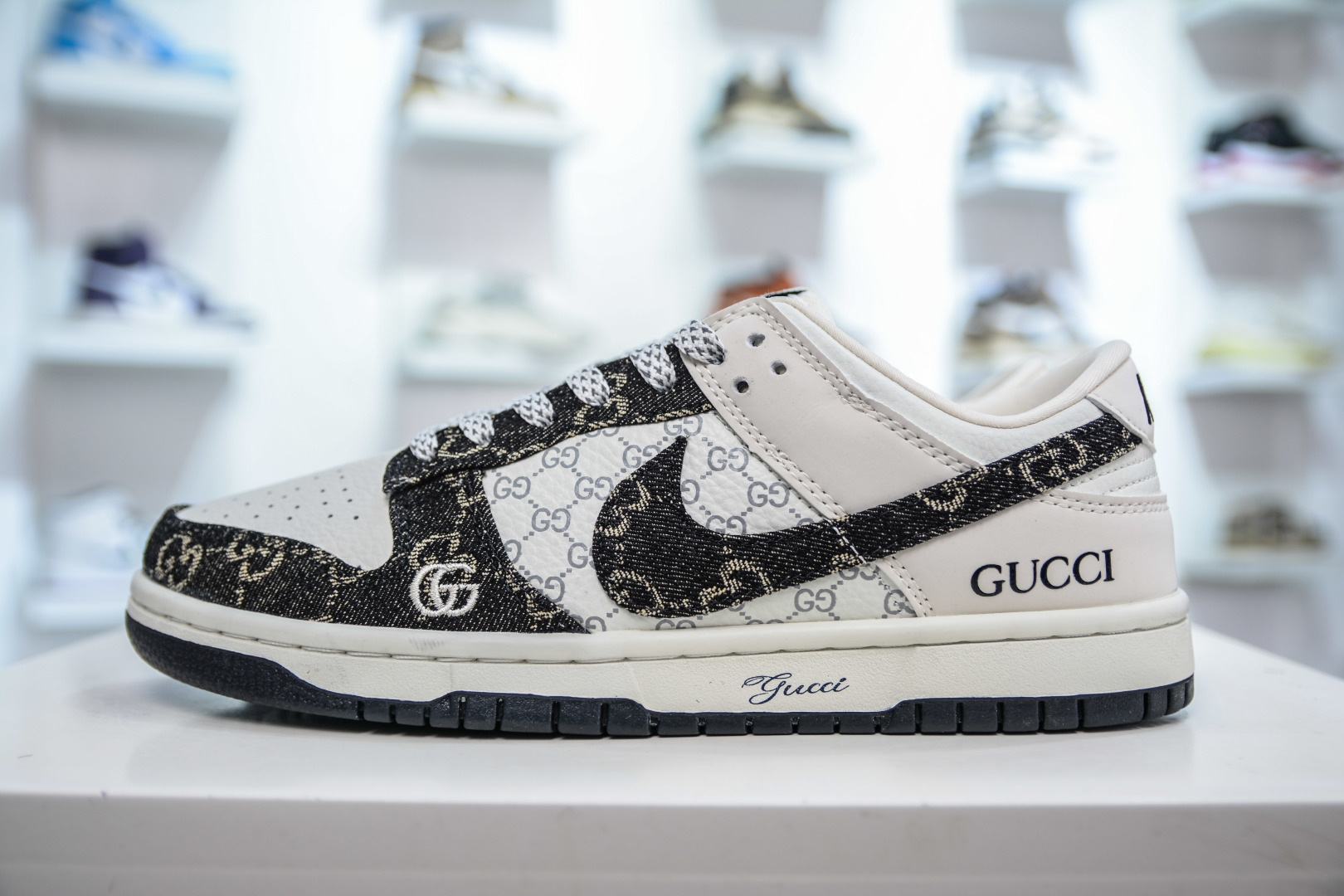 280  Nike SB Dunk Low x GUCCI 古驰联名-白黑牛仔  CH8311-286