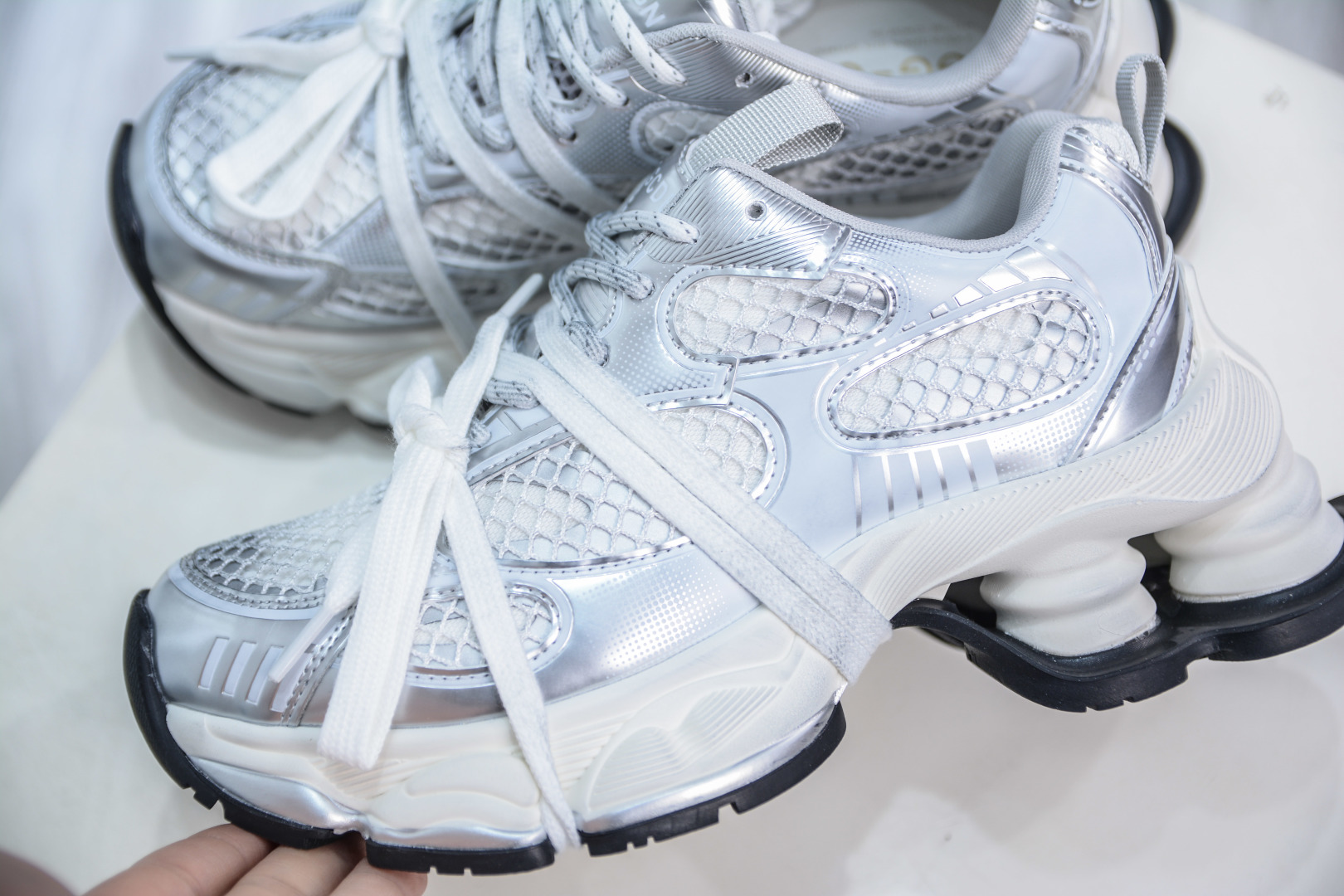 220  GG-CC 明星同款 厚底休闲运动跑步鞋   G25U9778 银色