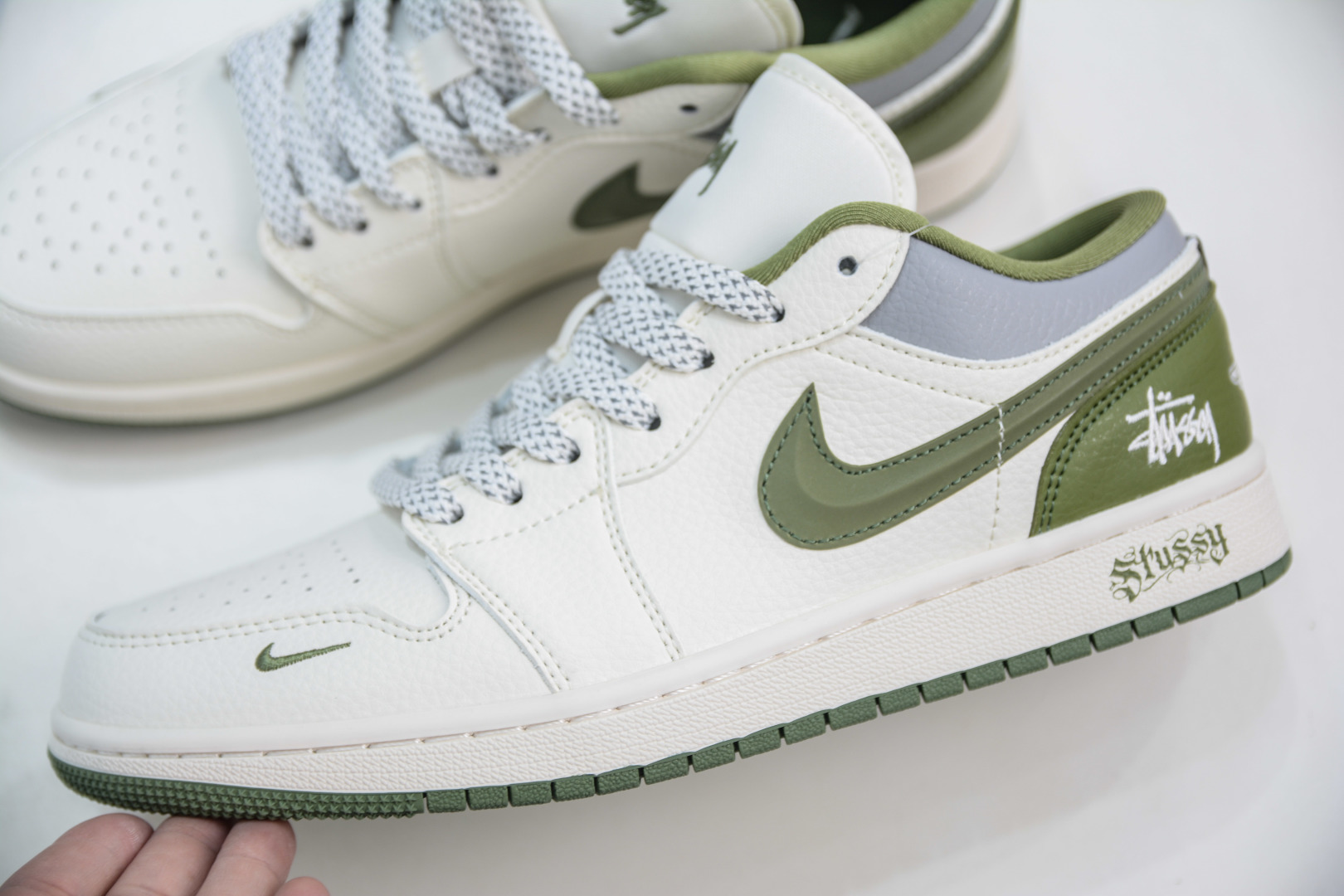 270 Air Jordan 1 Retro Low x Stussy 斯图西联名-米灰绿立体勾 XS6086-558