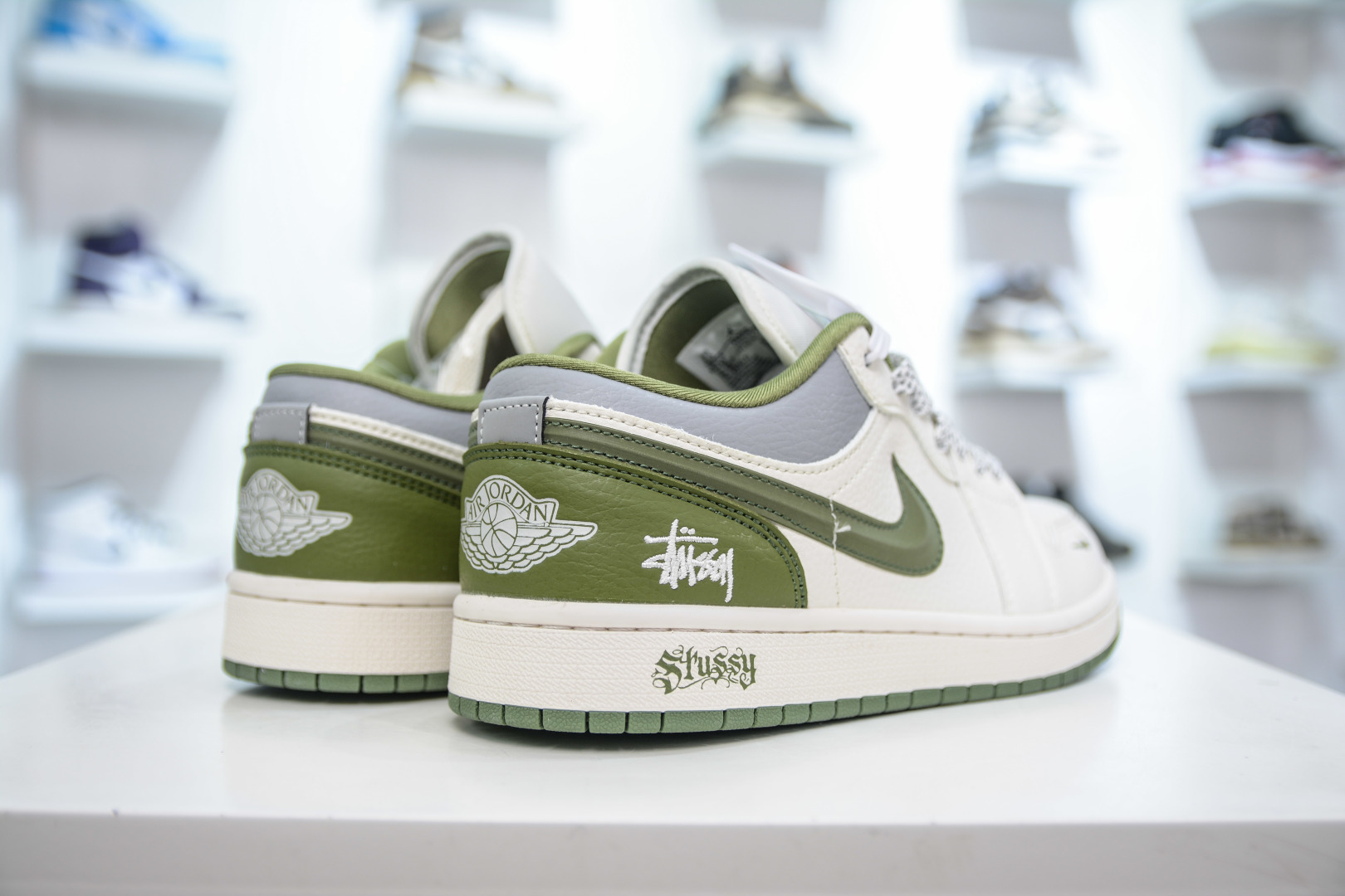 270 Air Jordan 1 Retro Low x Stussy 斯图西联名-米灰绿立体勾 XS6086-558