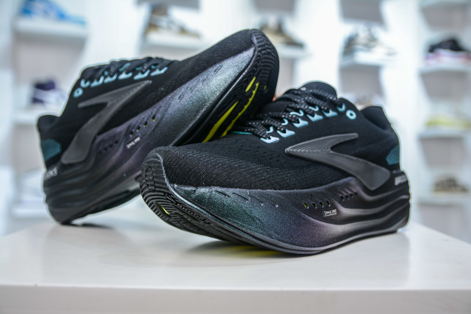 240 Brooks 布鲁克斯 Glycerin Max 超弹轻盈跑步鞋 120436 1B 026