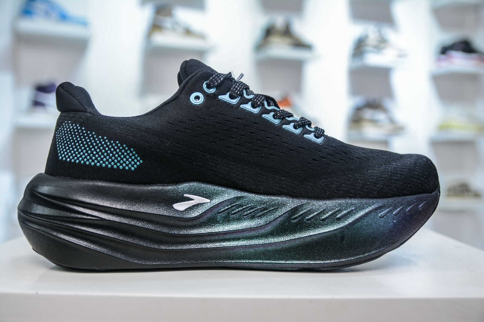240 Brooks 布鲁克斯 Glycerin Max 超弹轻盈跑步鞋 120436 1B 026