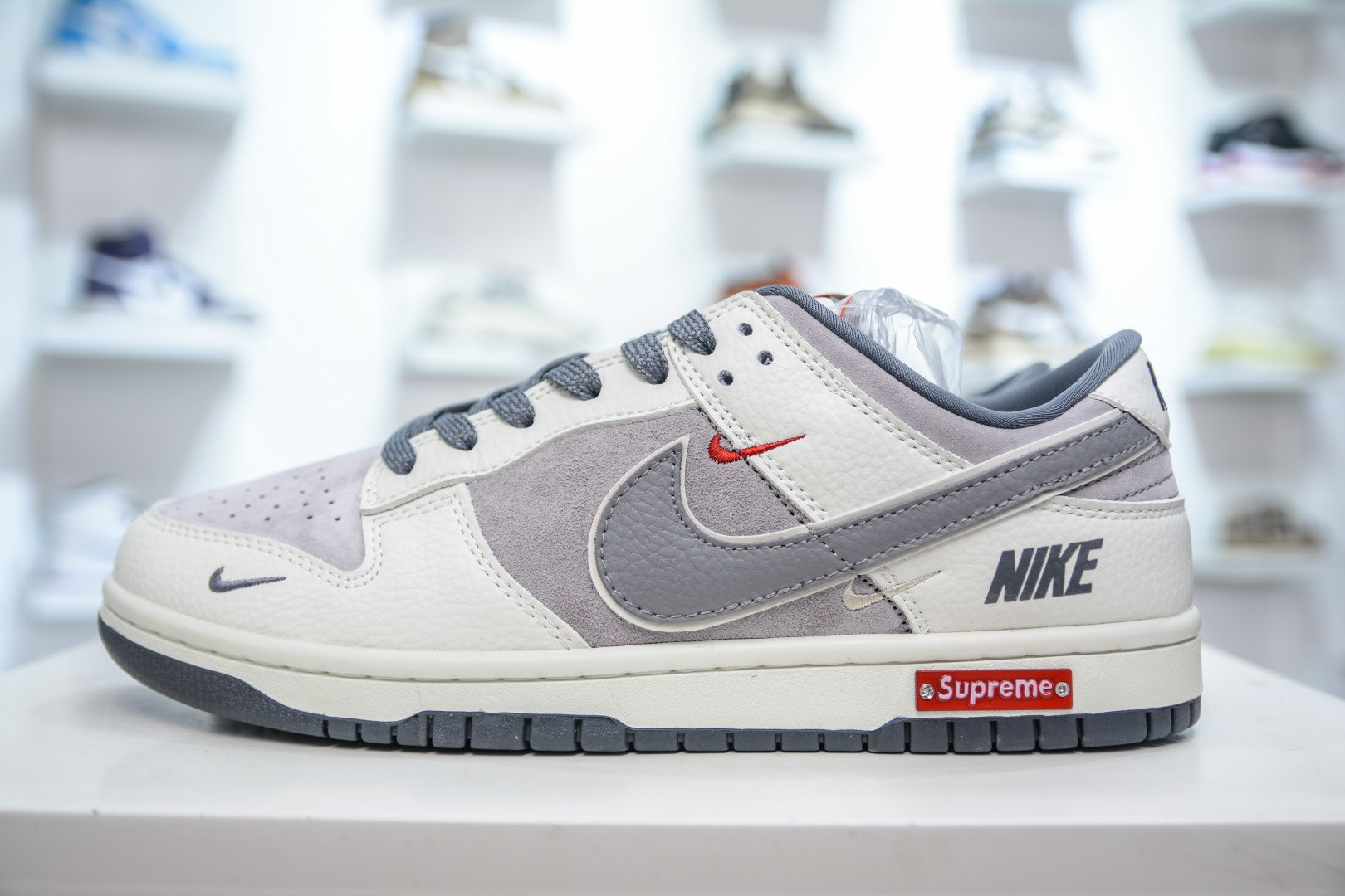 280 Nike SB Dunk Low x Supreme SUP联名-奶白灰 SC9207-408