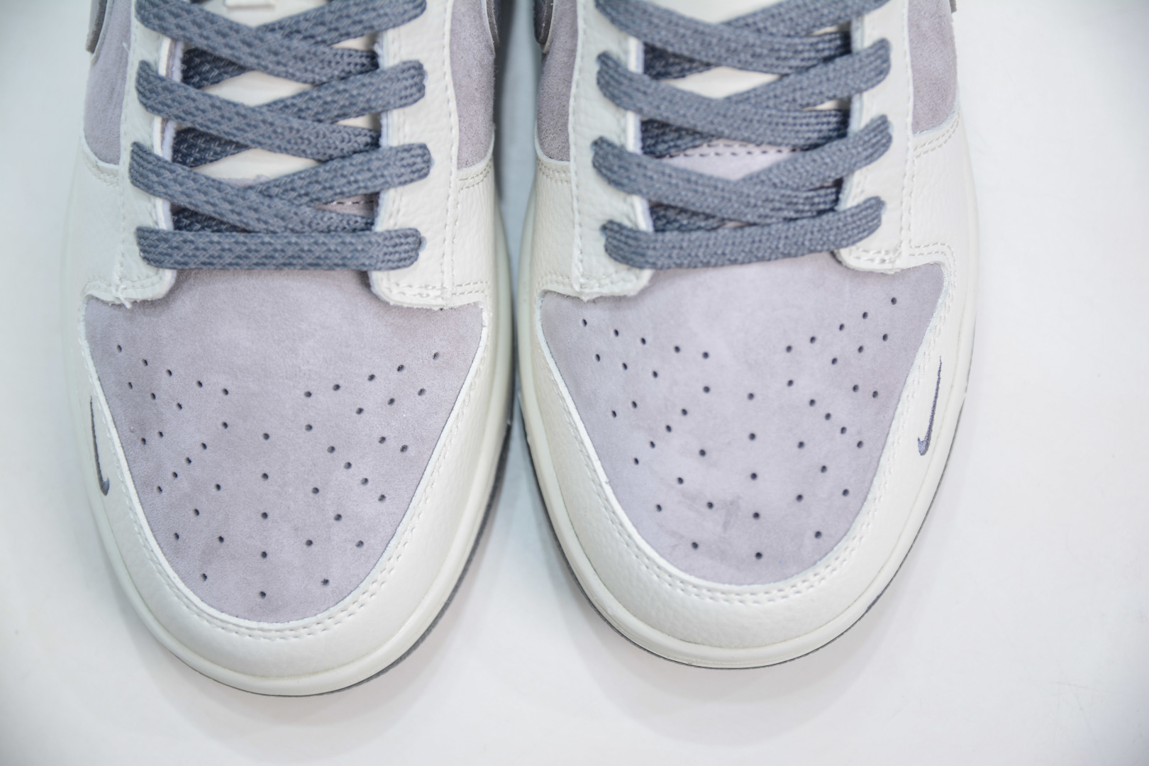 280 Nike SB Dunk Low x Supreme SUP联名-奶白灰 SC9207-408