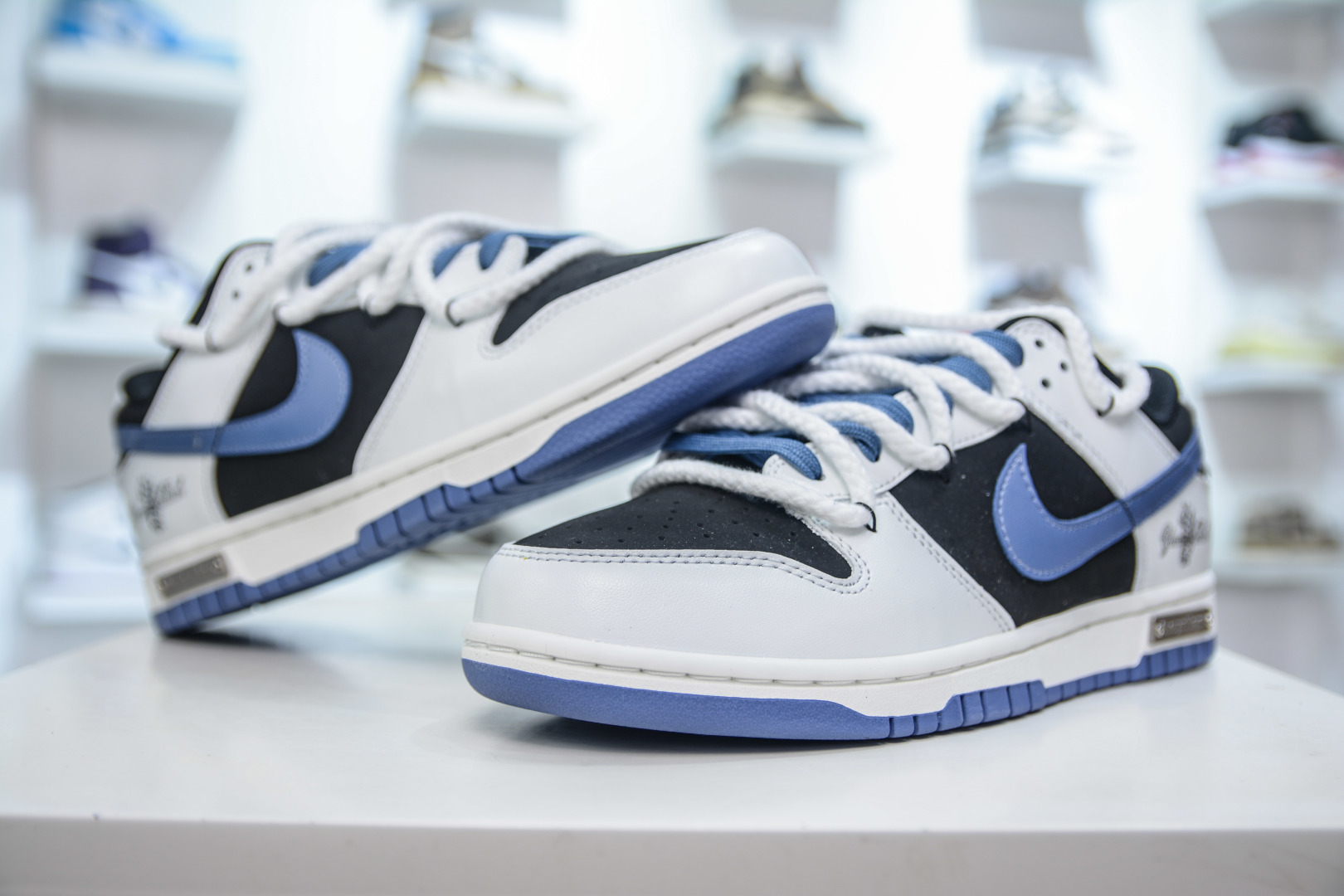 280 YC纯原 NK Dunk Low 亿万少年 黑白蓝 WB0320-019